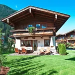 Brugger Chaletdorf * Mayrhofen
