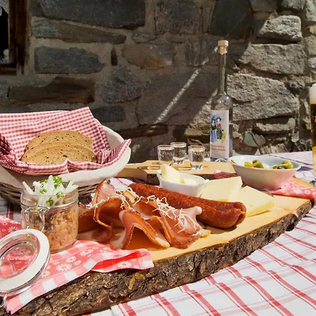 Dağ evi Brugger Chaletdorf *