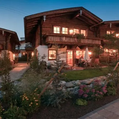 Dağ evi Brugger Chaletdorf *