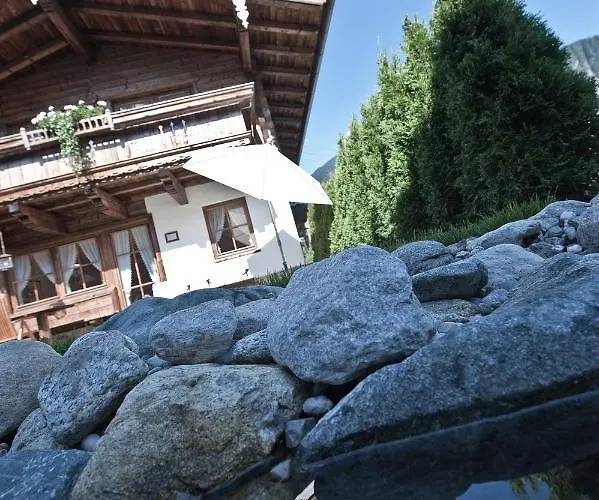 Brugger Chaletdorf Chalet Mayrhofen