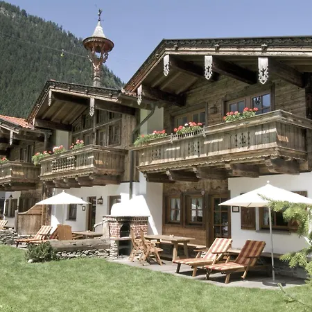 Brugger Chaletdorf * מאיירהופן